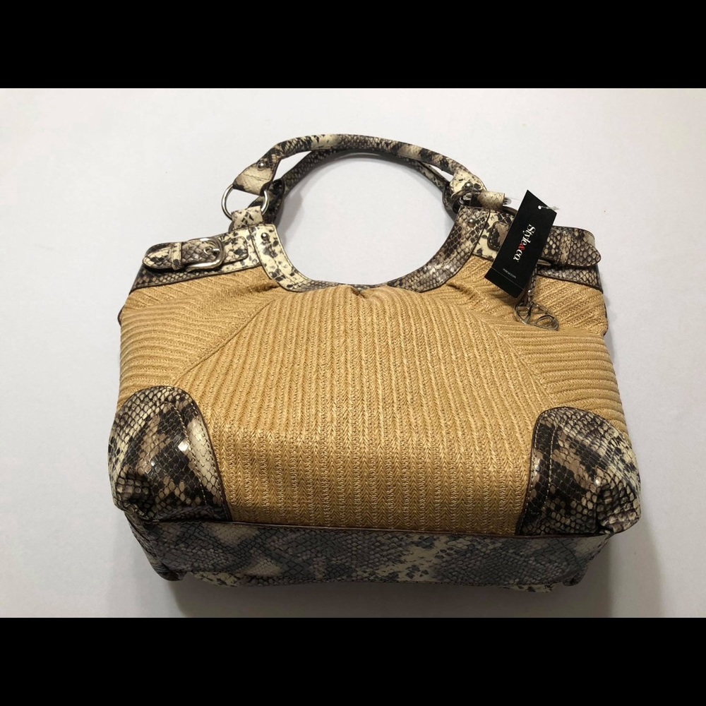 Purse - Picture 3 of 4